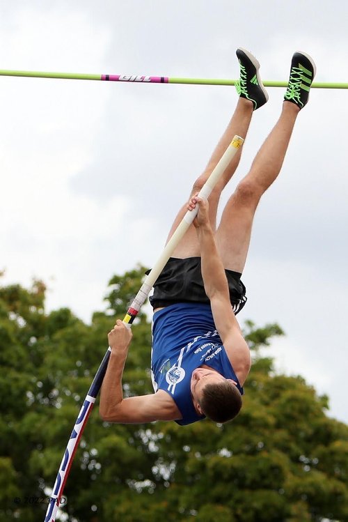 Pole Vault Accessories